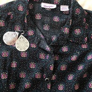 Wrangler Women’s Long Sleeve Top